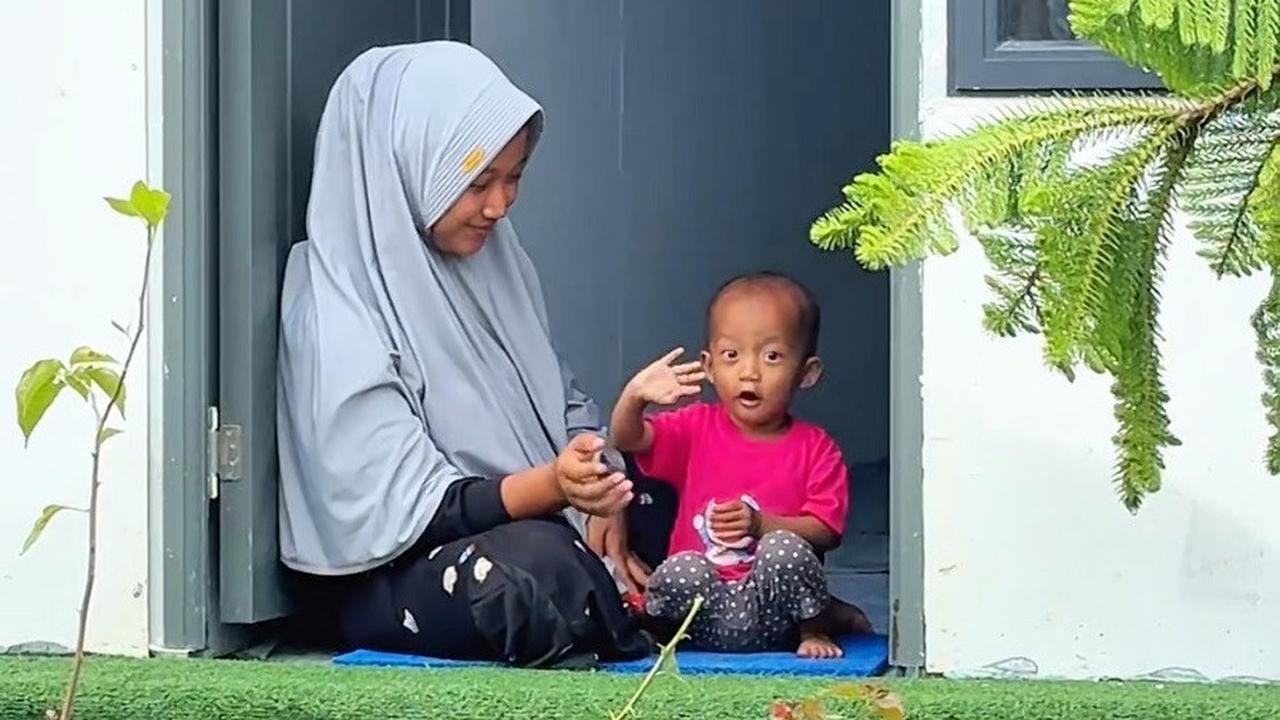 Warga Aceh Tamiang Mulai Huni Rumah Sementara Pasca Bencana